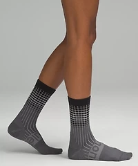 Women's Power Stride Crew Socks *Reflective