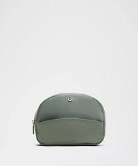 City Essentials Pouch 4L