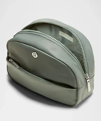 City Essentials Pouch 4L