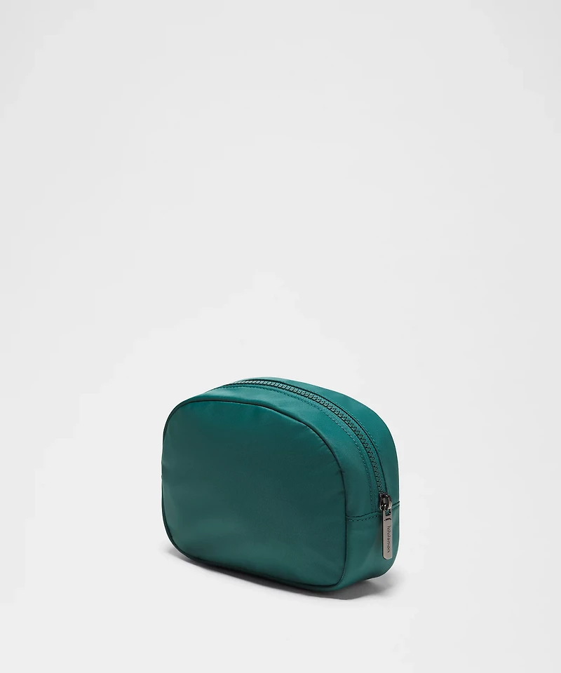 City Essentials Pouch *Mini 2L