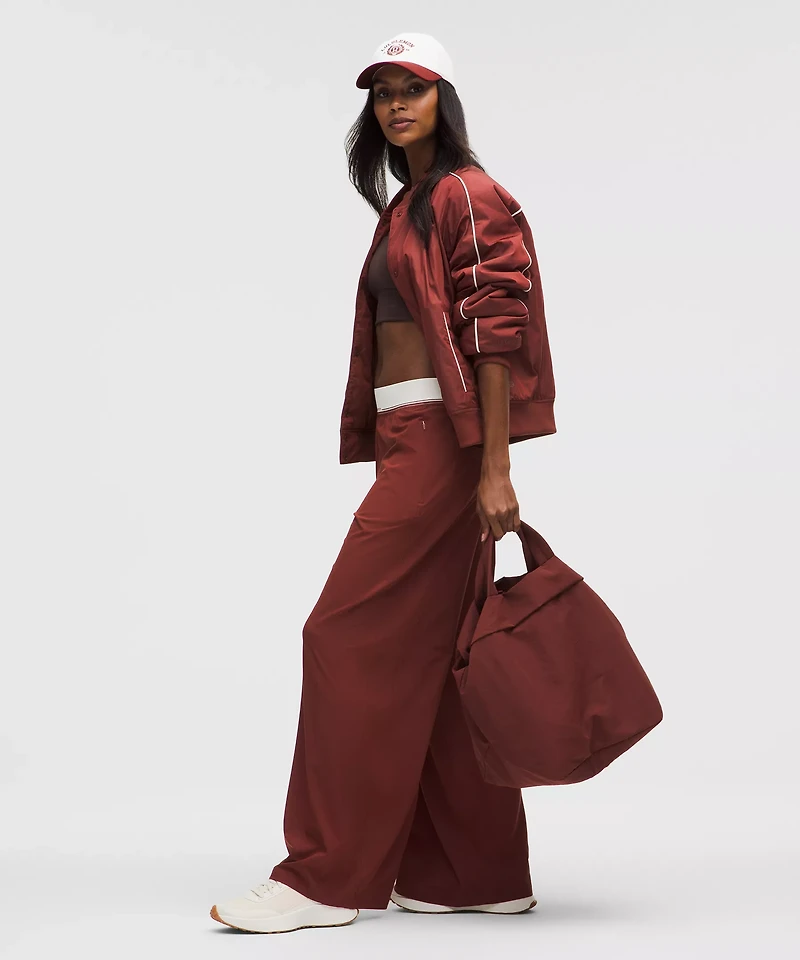 On My Level Tote Bag 20L | Women's Bags,Purses,Wallets