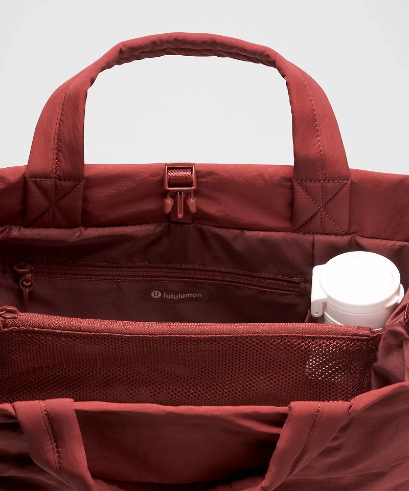 On My Level Tote Bag 20L | Women's Bags,Purses,Wallets