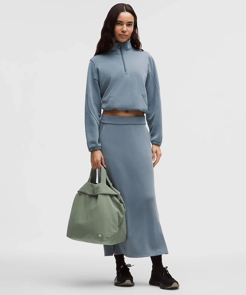 On My Level Tote Bag 20L