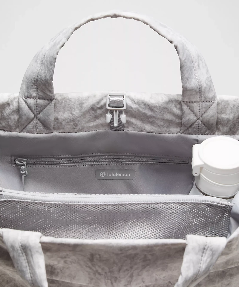 On My Level Tote Bag 20L | Women's Bags,Purses,Wallets