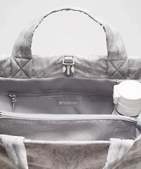 On My Level Tote Bag 20L | Women's Bags,Purses,Wallets
