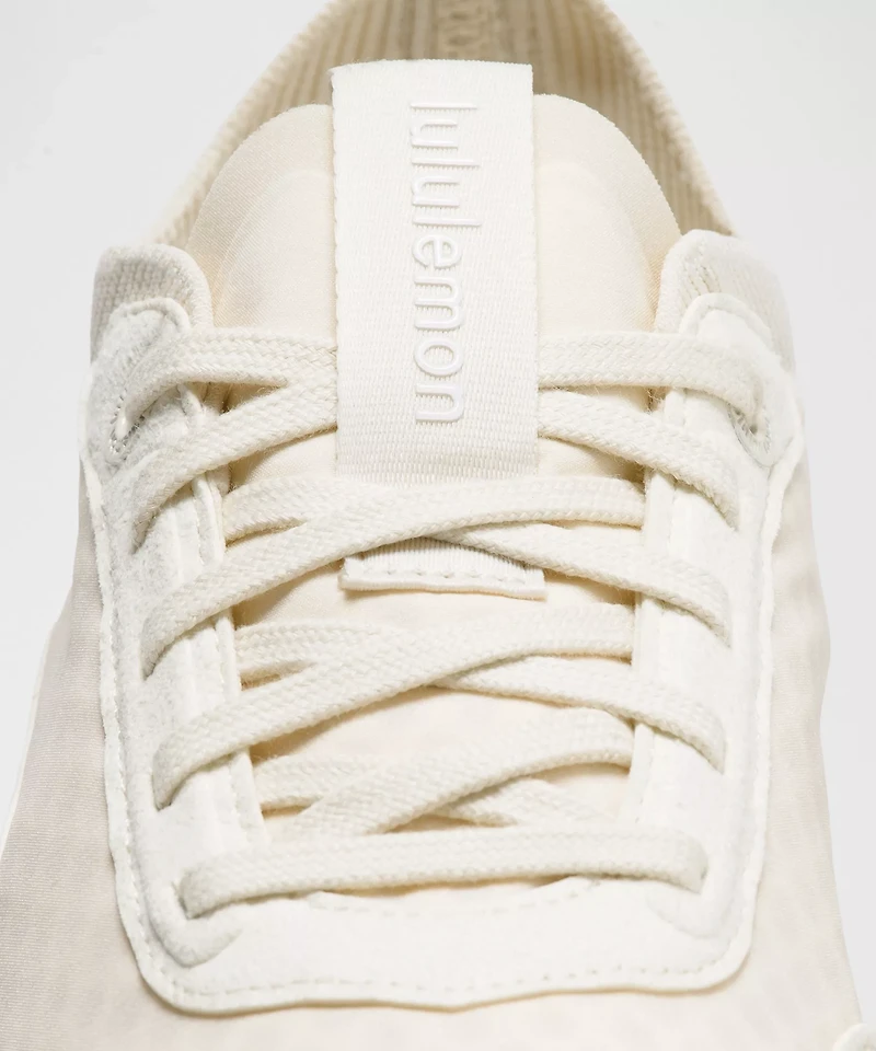 Women's CrossCity Sneaker | Shoes