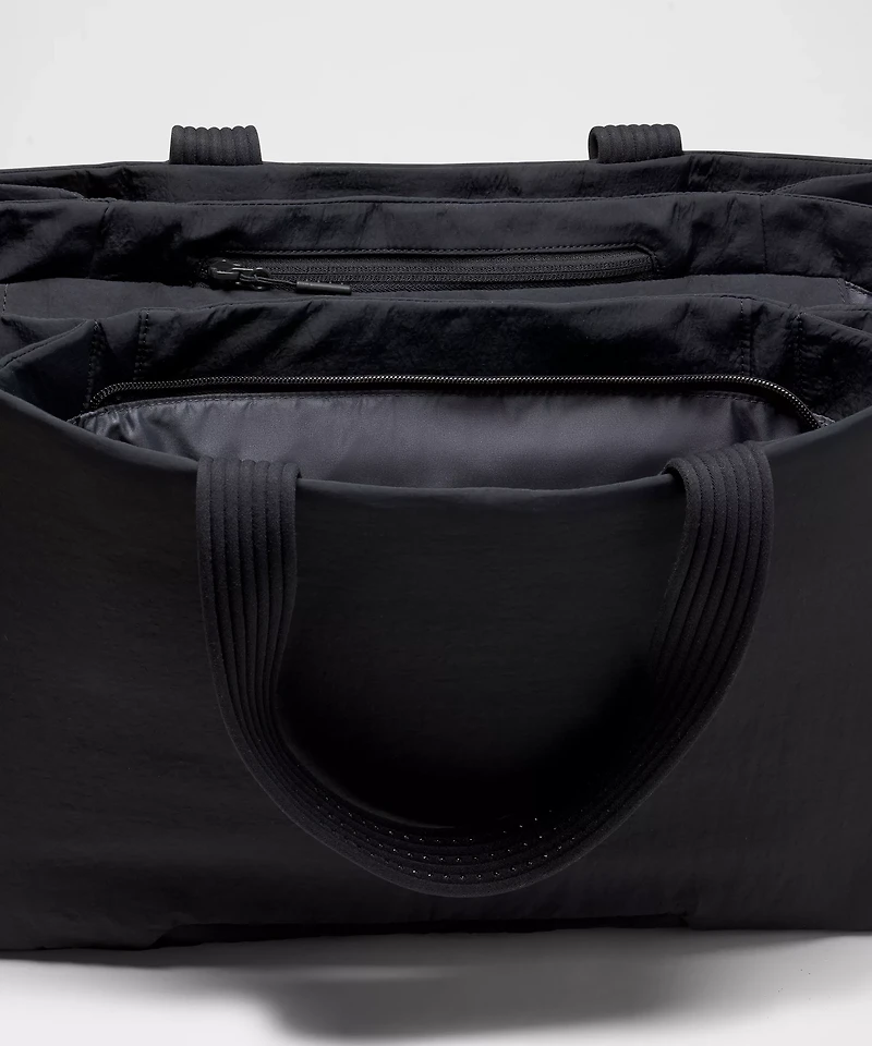 Triple Compartment Tote Bag 18L | Men's Bags,Purses,Wallets