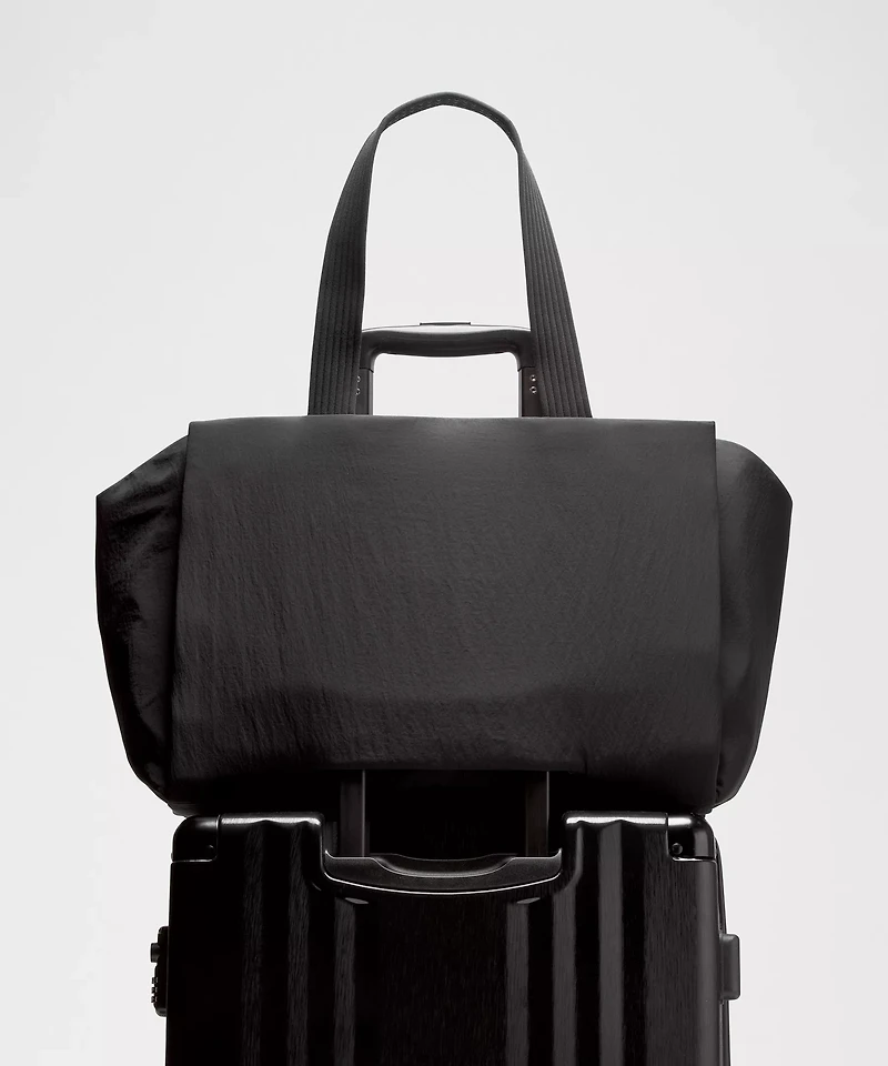 Triple Compartment Tote Bag 18L