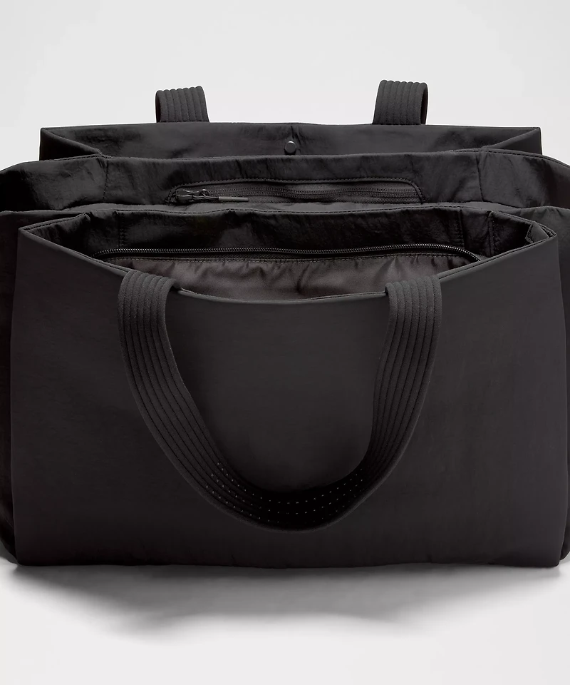 Triple Compartment Tote Bag 18L
