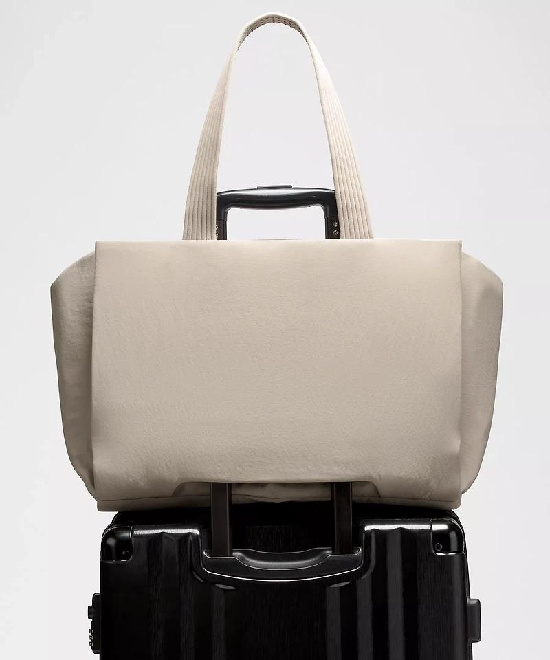 Triple Compartment Tote Bag 18L | Men's Bags,Purses,Wallets