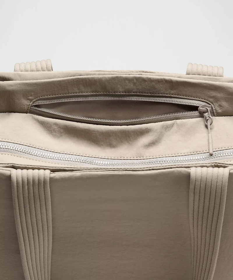 Triple Compartment Tote Bag 18L | Men's Bags,Purses,Wallets