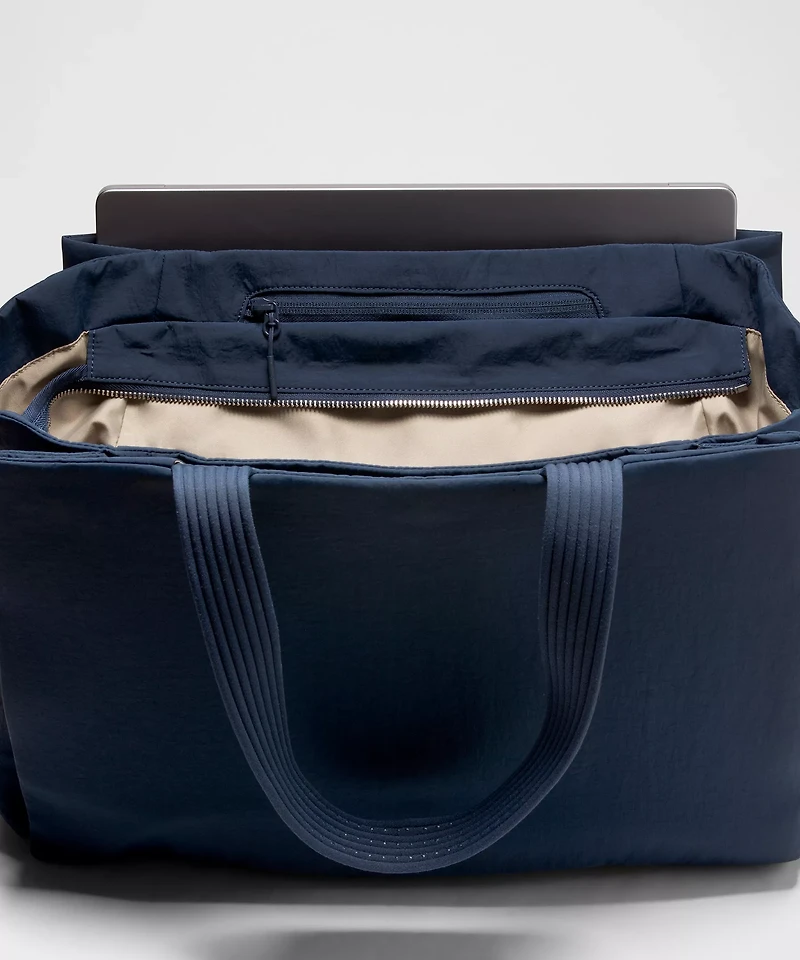 Triple Compartment Tote Bag 18L