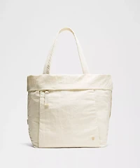 On My Level Carryall Tote Bag 27.5L | Women's Bags,Purses,Wallets