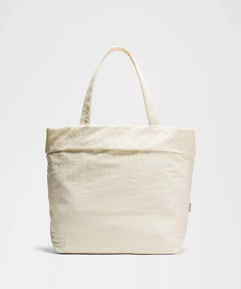 On My Level Carryall Tote Bag 27.5L | Women's Bags,Purses,Wallets