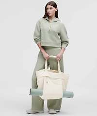 On My Level Carryall Tote Bag 27.5L | Women's Bags,Purses,Wallets