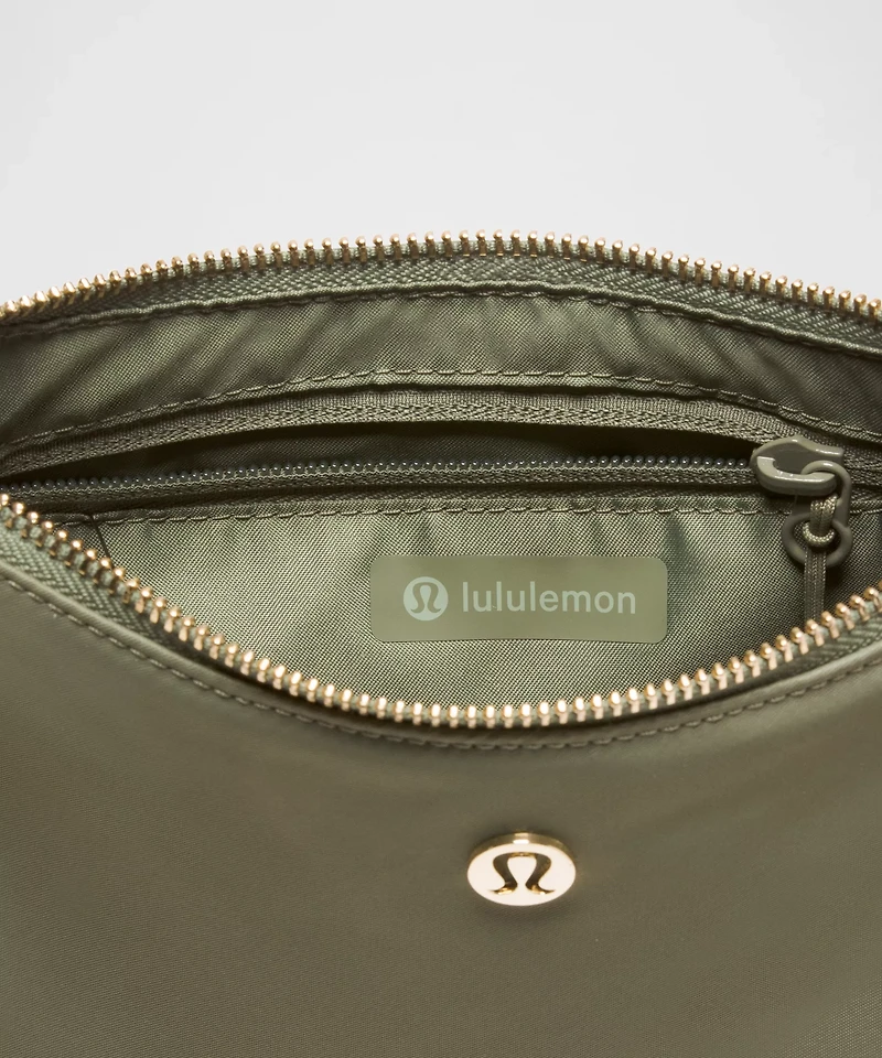 City Essentials Small Shoulder Bag 3L | Women's Bags,Purses,Wallets