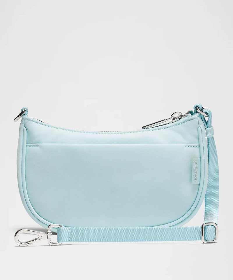 City Essentials Mini Shoulder Bag 1L
