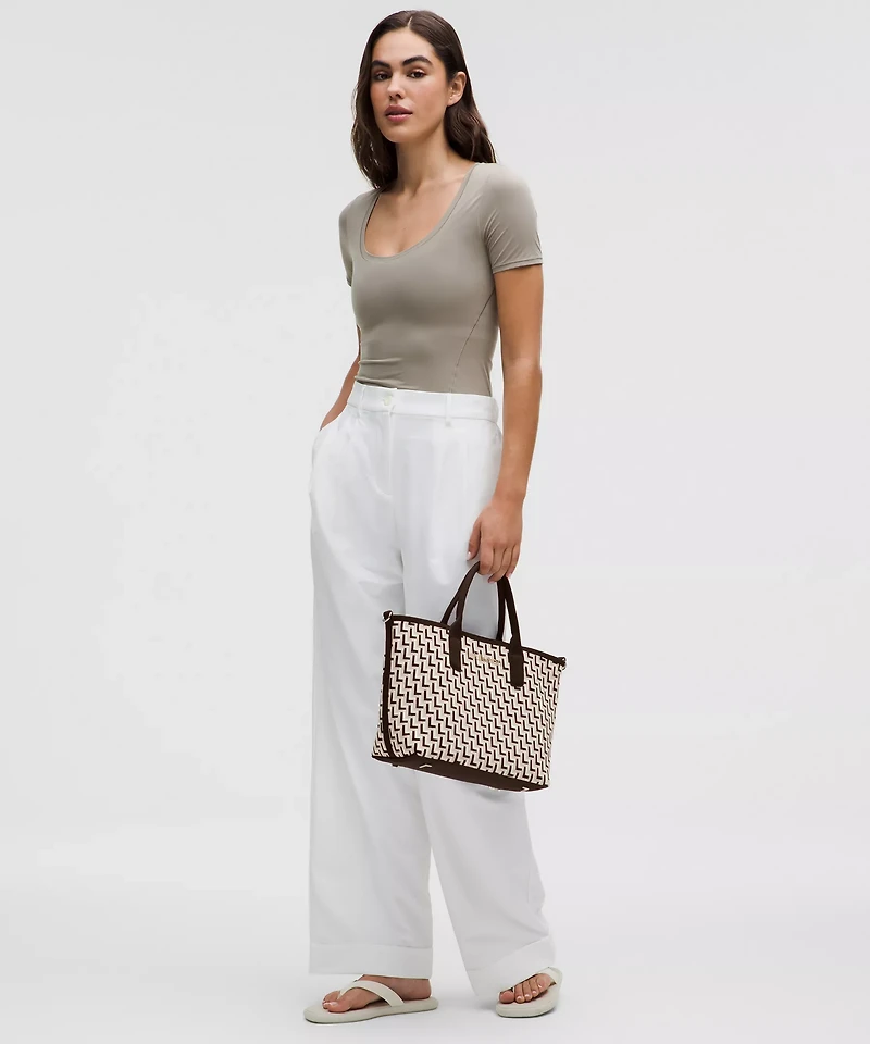 Classic Knit Small Tote Bag 8L | Women's Bags,Purses,Wallets