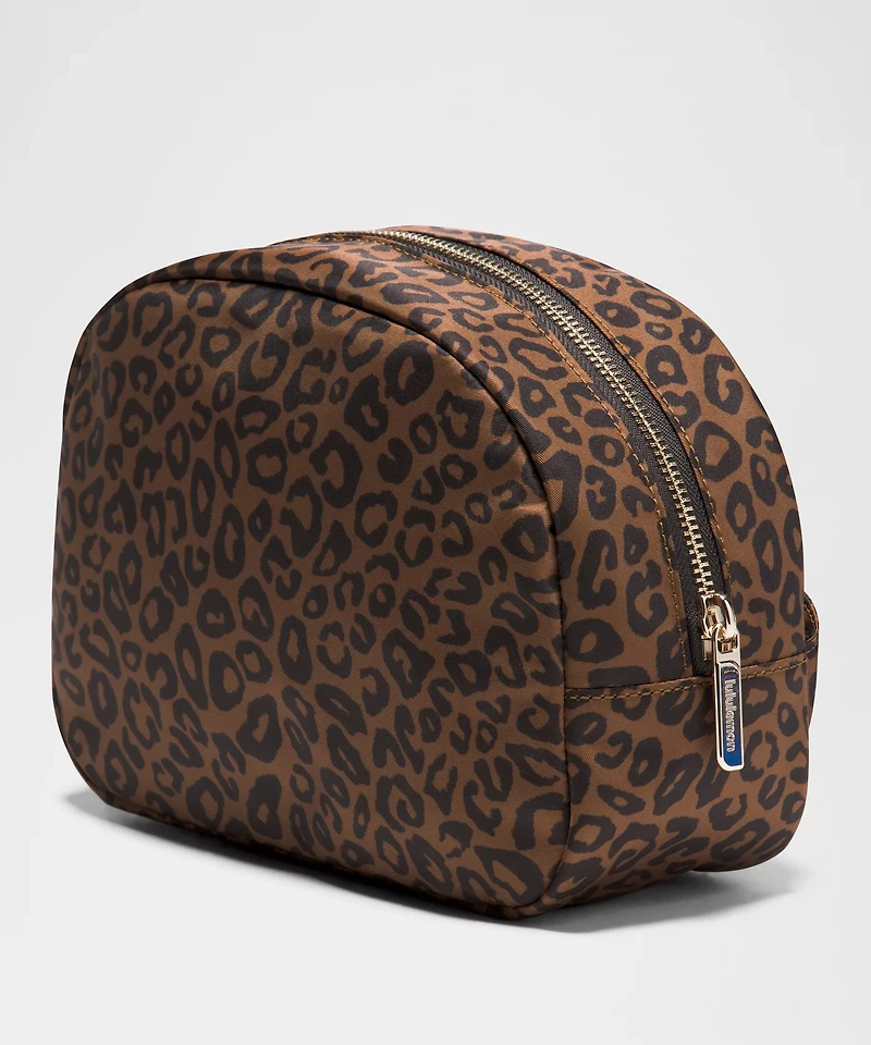 City Essentials Pouch 4L | Women's Bags,Purses,Wallets