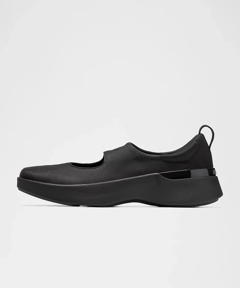 Women's Mary Train Sneaker