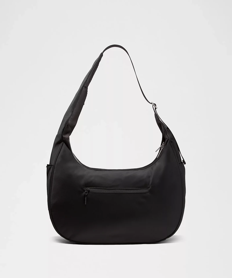 City Essentials Oversized Shoulder Bag 18L