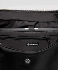 City Essentials Oversized Shoulder Bag 18L