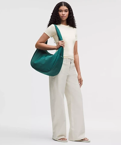 City Essentials Oversized Shoulder Bag 18L