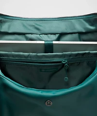 City Essentials Oversized Shoulder Bag 18L