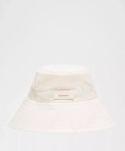 Women's Extra-Wide Brim Sun Hat