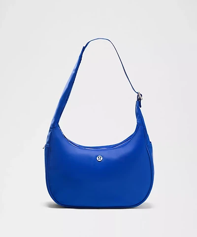 City Essentials Shoulder Bag 4L