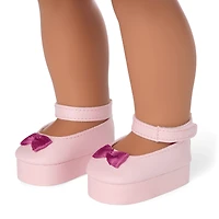 Raquel Reyes™ Gift Set (Girl of the Year™ 2026)