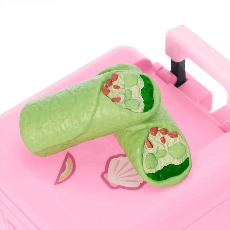 Raquel Reyes™ Gift Set (Girl of the Year™ 2026)