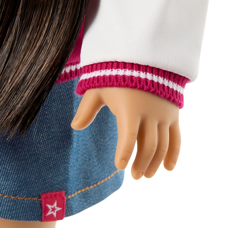 Truly Me™ 18-inch Doll #130 with straight black-brown hair