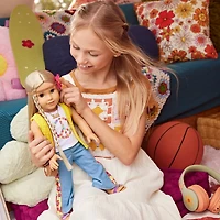 Julie™ 18-inch Doll & Journal (Historical Characters)