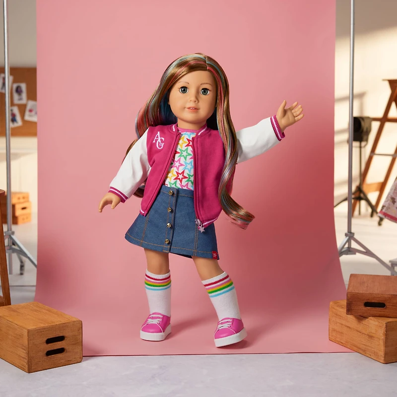 Truly Me™ 18-inch Doll #101 with wavy caramel hair