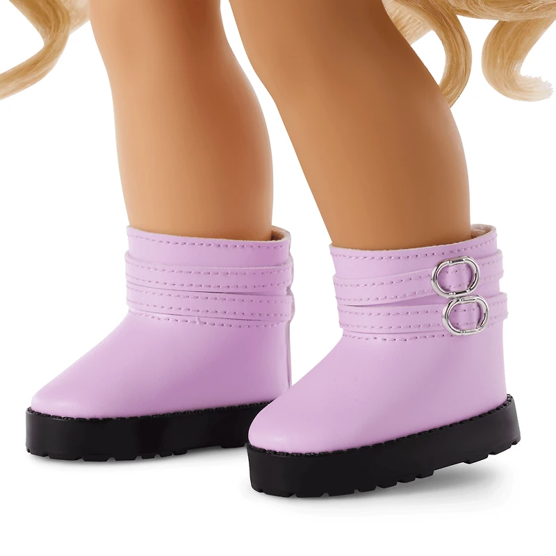 Long Hair Looks™ by Truly Me™ 18-inch Doll #133 & hair accessories