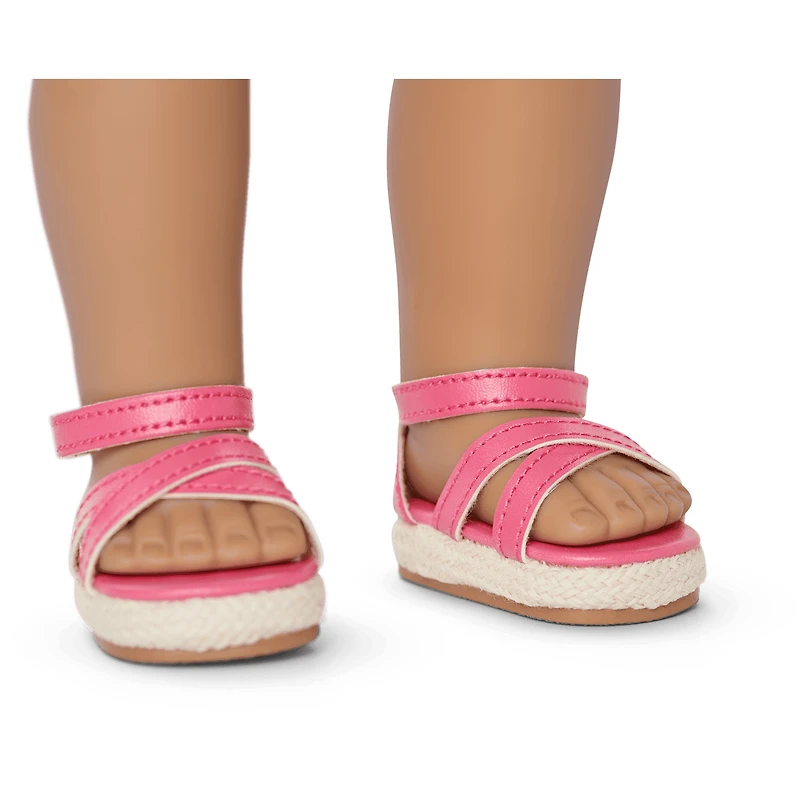 Truly Me™ 18-inch Doll #117 + Show Your Sweet Side Accessories