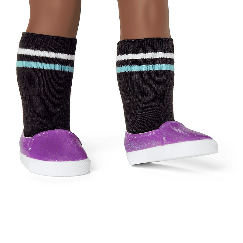 Truly Me™ Doll #91 in Girly Graffiti + Chic & Stylish Accessories