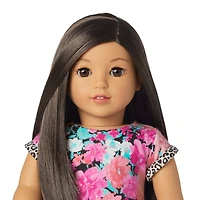 Truly Me™ 18-inch Doll #124 with straight black-brown hair