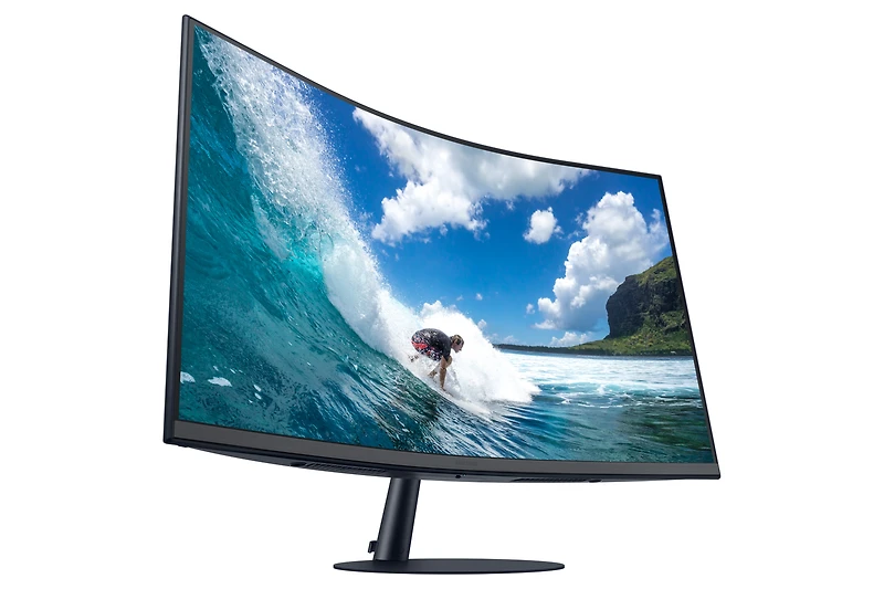 32" Curved Monitor with optimal curvature