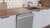 Smart Stormwash+ 6 Series 44 dBA Dishwasher with AutoRelease | Samsung Canada