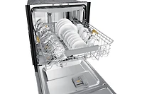 Smart Stormwash+ 7 Series 42 dBA Dishwasher with Smart Dry | Samsung Canada