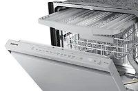 Smart Stormwash+ 7 Series 42 dBA Dishwasher with Smart Dry | Samsung Canada