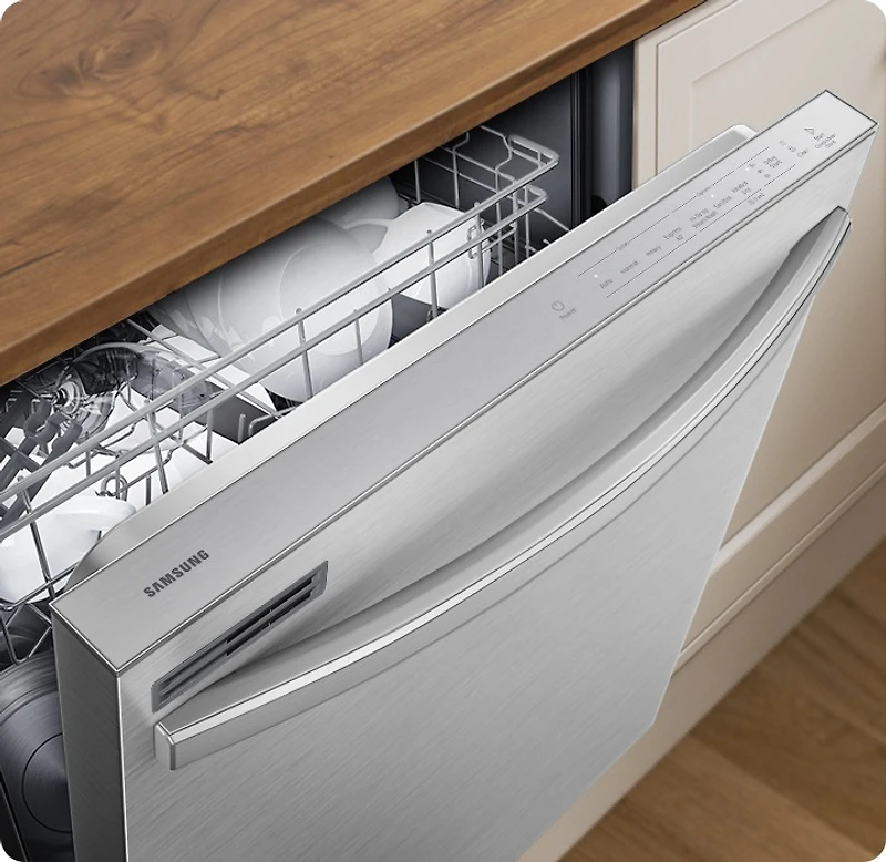53 dBA Fingerprint-resistant Dishwasher with Adjustable Rack | Samsung Canada