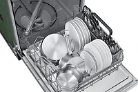 51 dBA Fingerprint-resistant Dishwasher with 3rd Rack | Samsung Canada