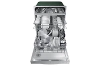 51 dBA Fingerprint-resistant Dishwasher with 3rd Rack | Samsung Canada