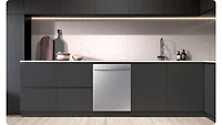 51 dBA Fingerprint-resistant Dishwasher with 3rd Rack | Samsung Canada