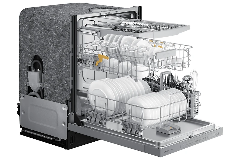46 dBA Smart Dishwasher with StormWash™ | Samsung Canada