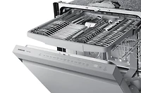 46 dBA Smart Dishwasher with StormWash™ | Samsung Canada
