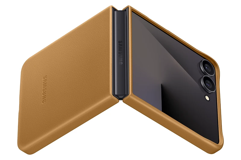 Galaxy Z Flip7 Kindsuit Case (Camel) | Samsung Canada